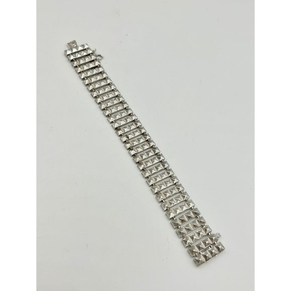 Vintage Signed TRIFARI Textured Silver Tone Bracelet Wide Retro Classic Design - Picture 2 of 9